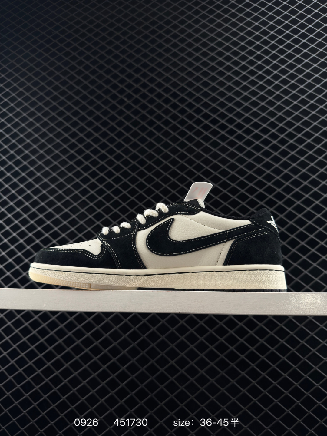 Travis Scott x Air Jordan 1 ” Reverse Mocha “